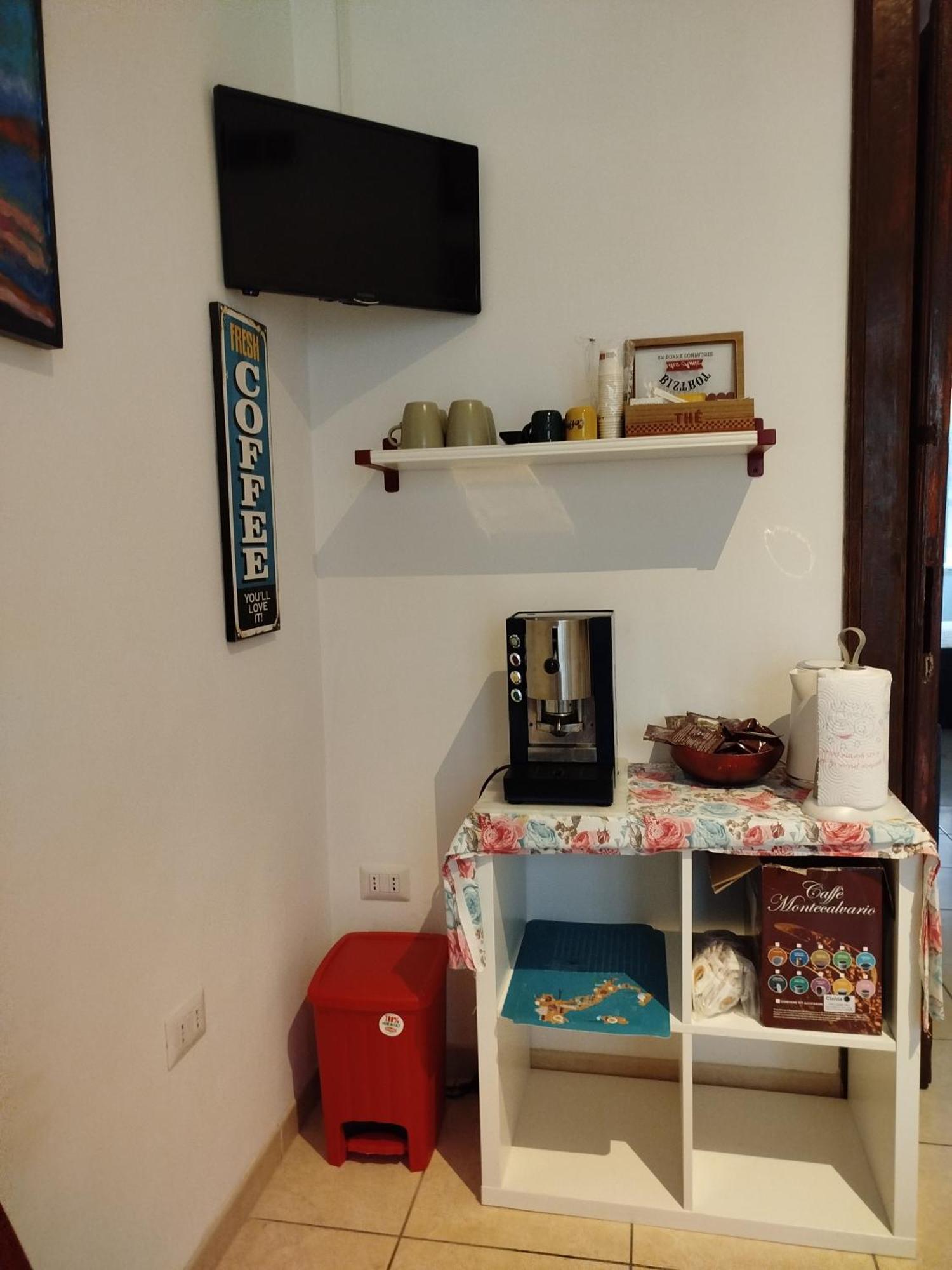 Napoli Forcella House Al Centro Di Napoli Apartment Bagian luar foto